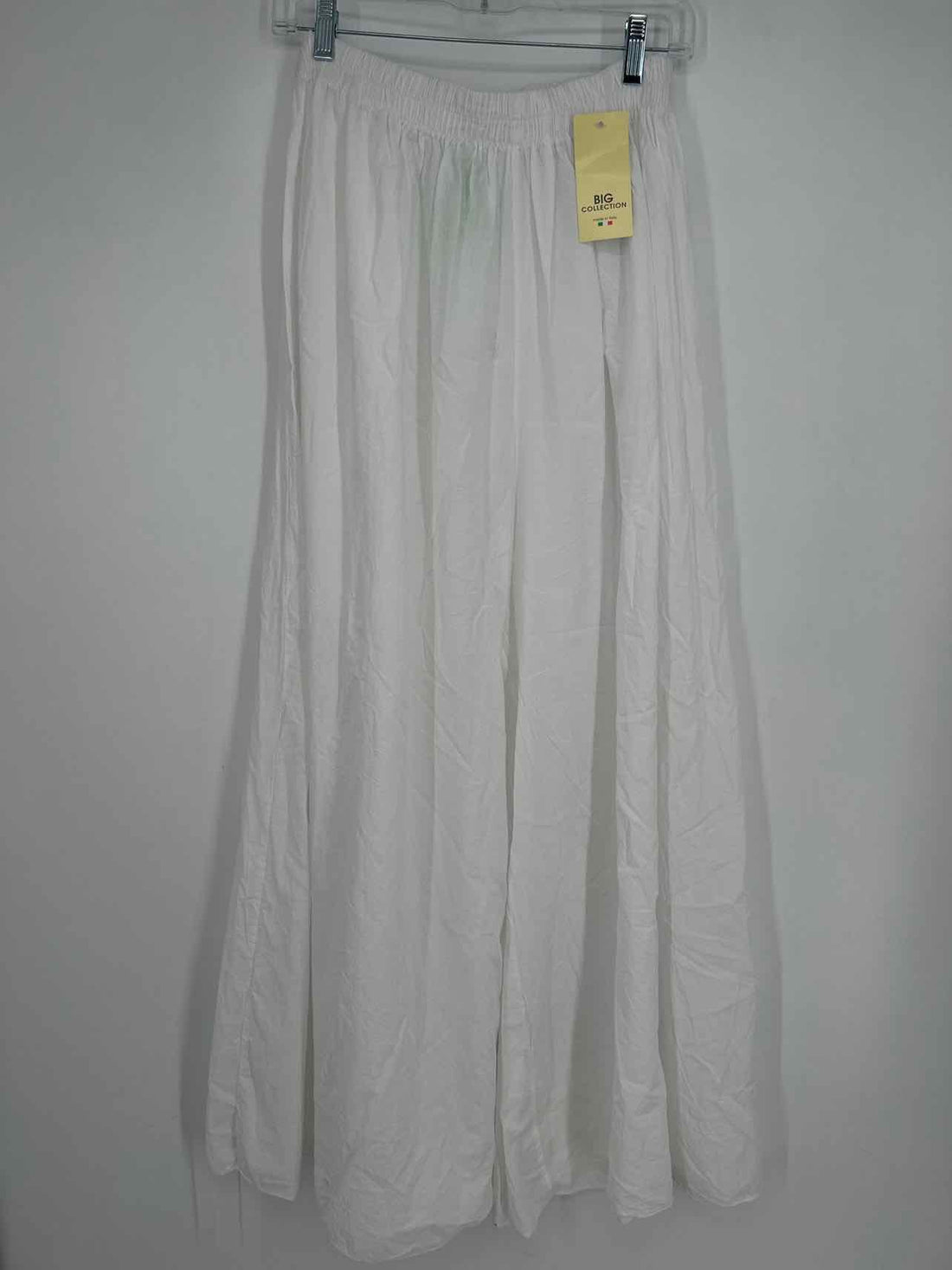 Big Collection Size M White NWT Pants