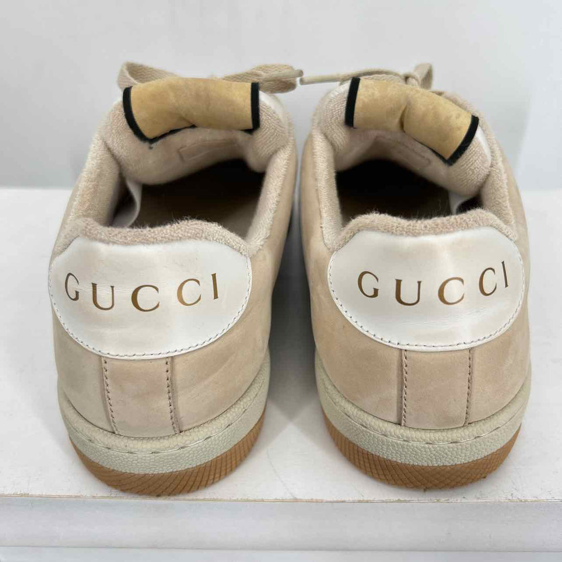 Gucci Women Size 39.5 Beige Like New Sneakers