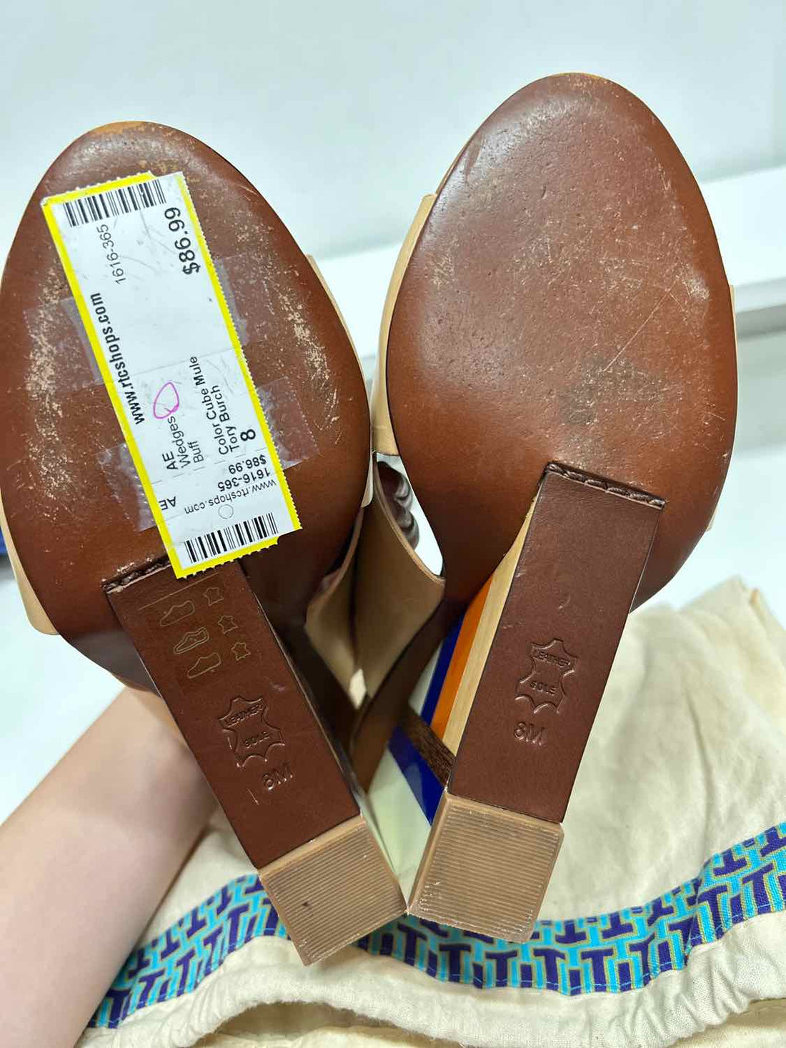 Tory Burch Women Size 8 Buff Wedges
