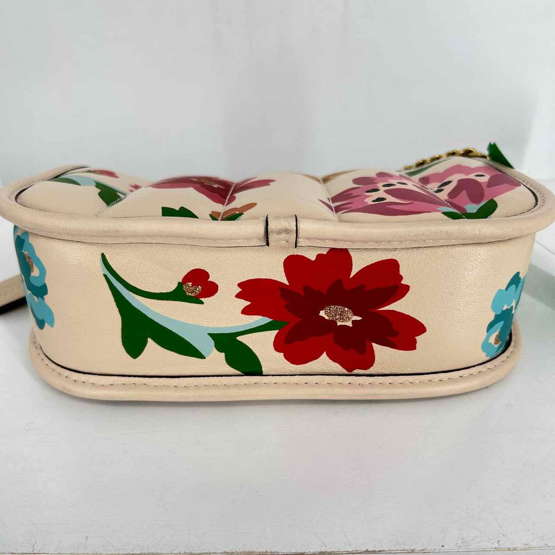 Coach Beige Floral Leather Like New Clutch