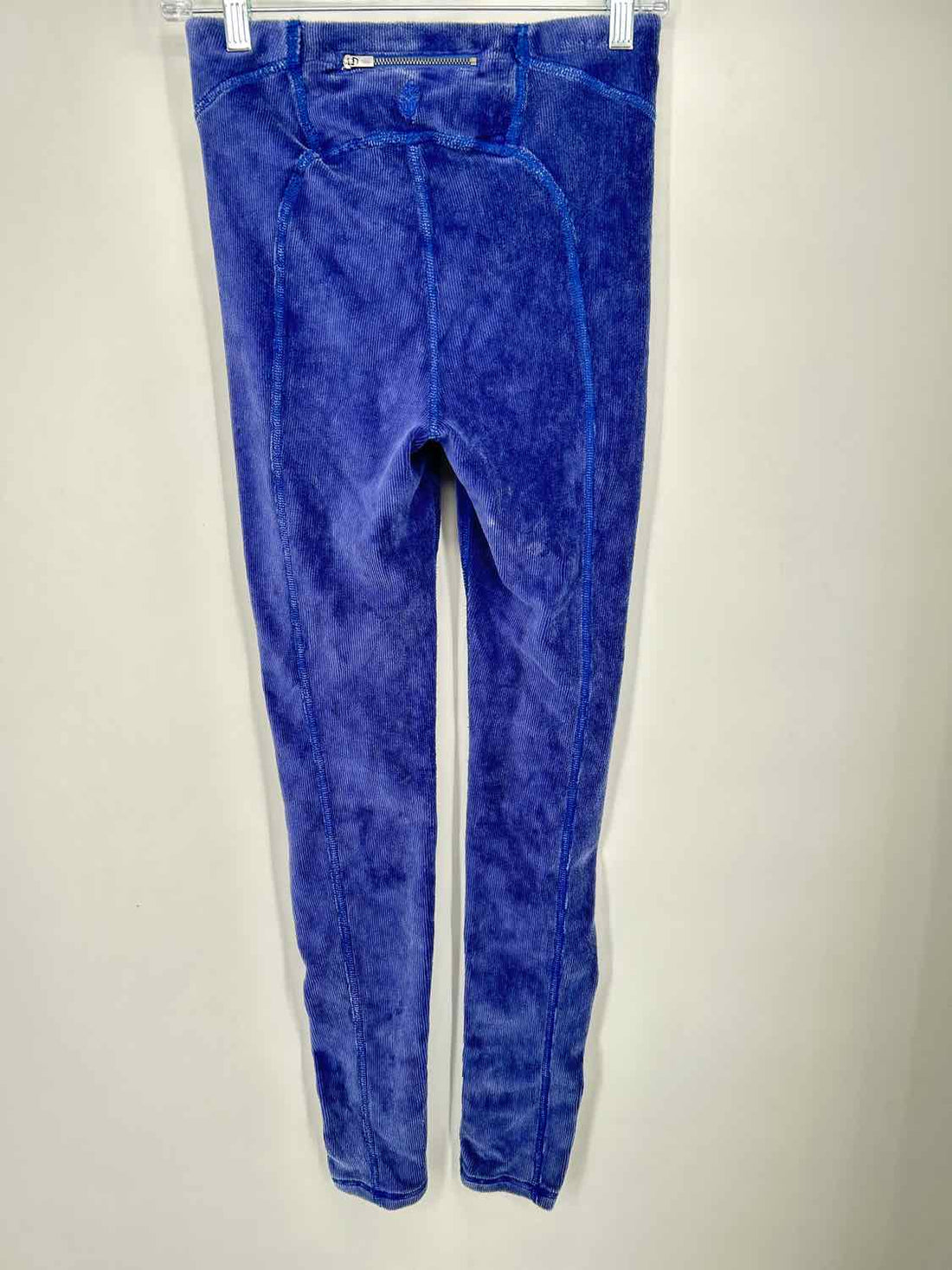 FP Movement Size XS Navy Corduroy Active Leggings