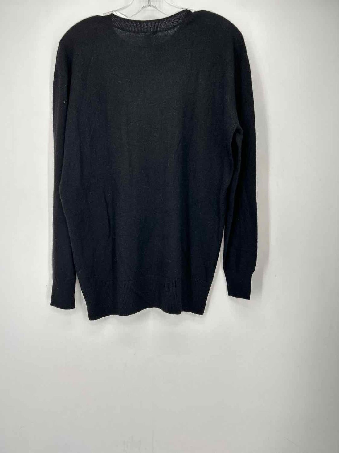 Aqua Size M Black Cashmere Sweater