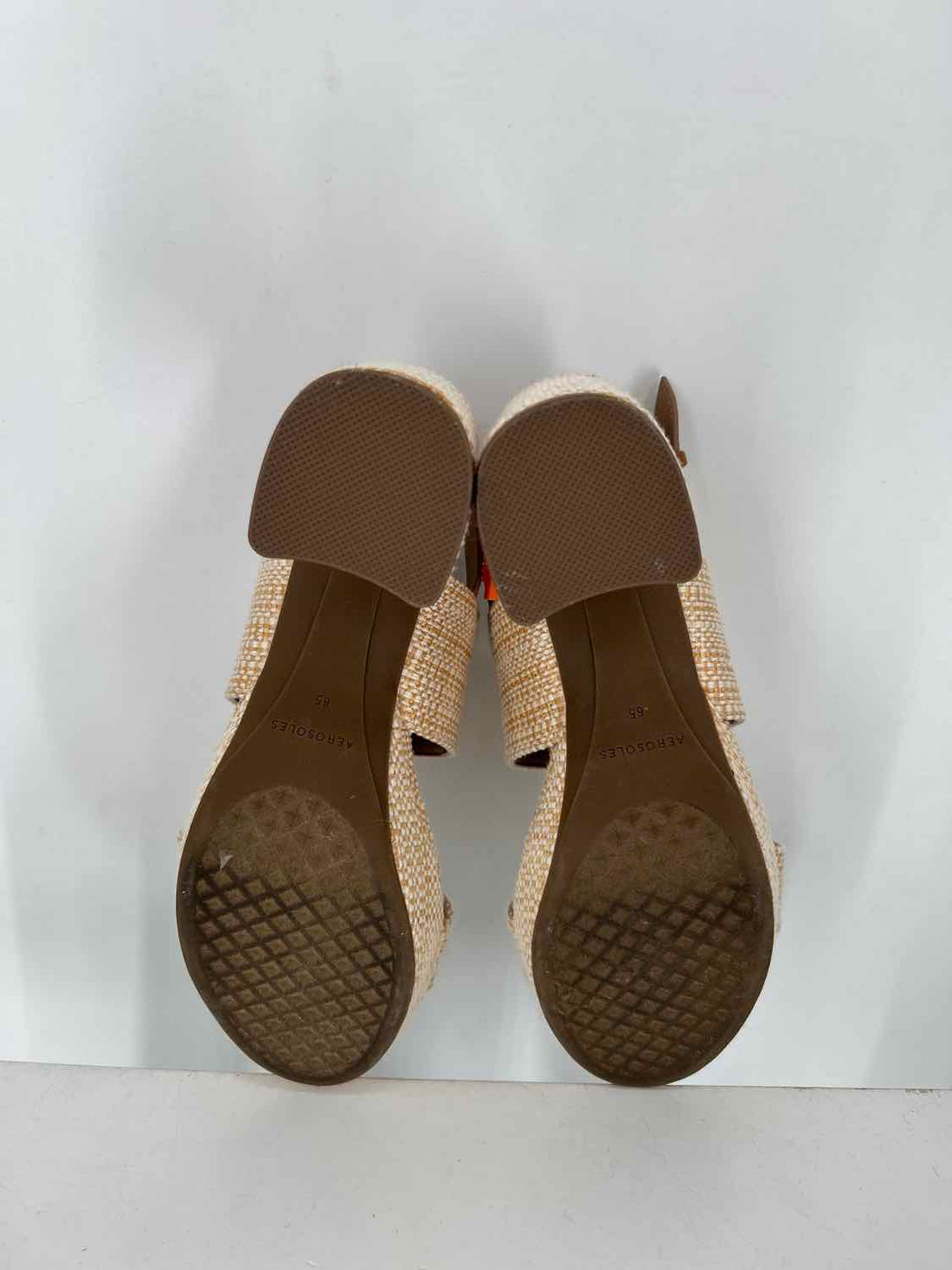 Aerosoles Women Size 6.5 Raffia Heels