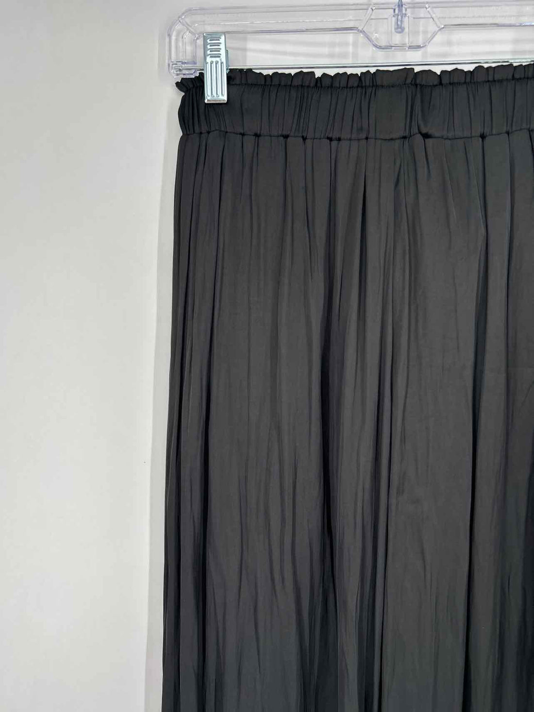 By Together M Black Pleated New Boutique Pants a