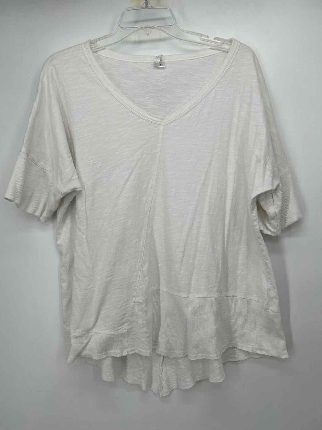 Lulu B Size M White Short Sleeve