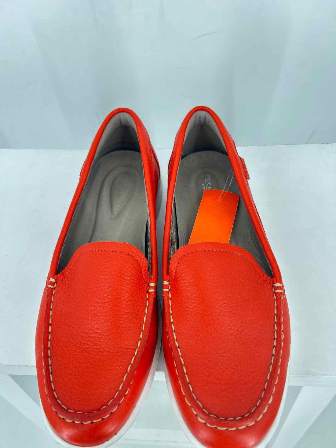 Rockport Women Size 6.5 Orange Loafers