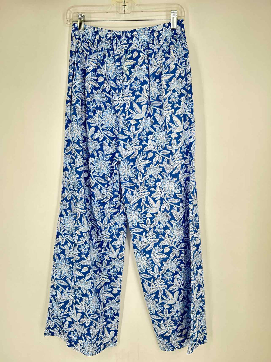 J McLaughlin Size S Blue & White Print Pants