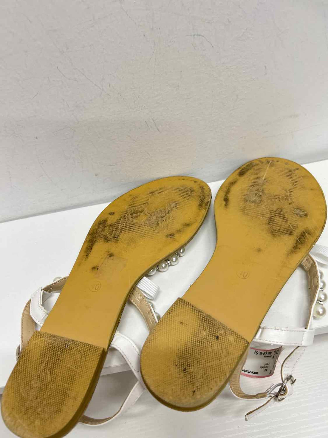 Shesole Women Size 40 (9-9.5) Pearl Sandals