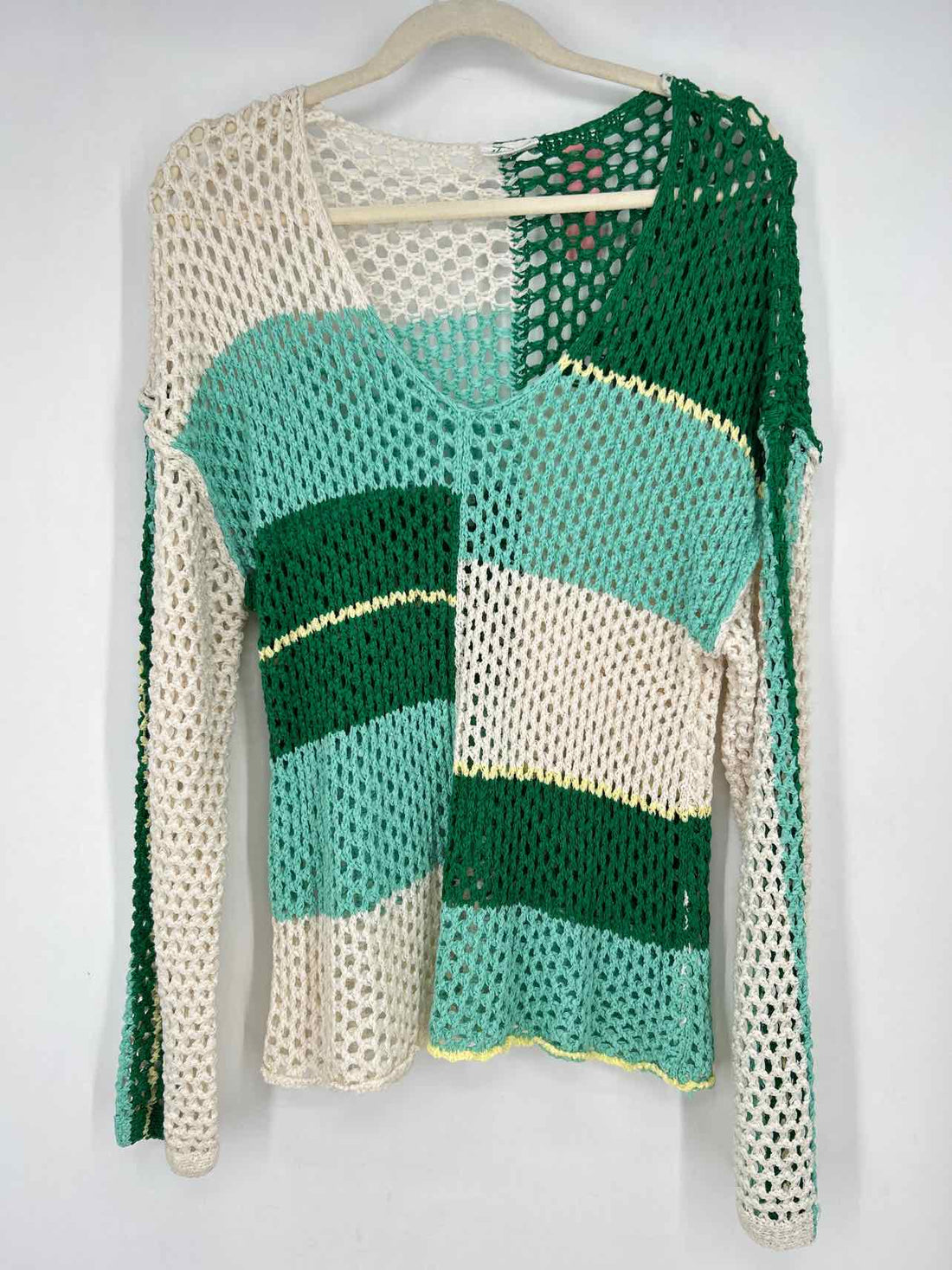 New'n Size M Green Colorblock Open Knit Sweater