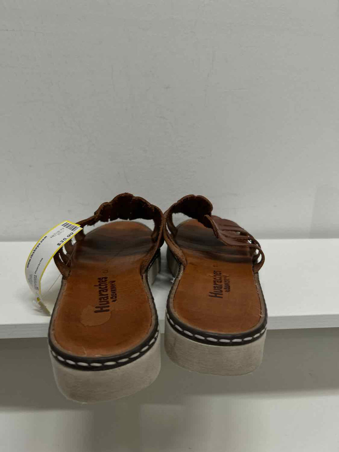 Bearpaw Women Size 8 Cognac Slides
