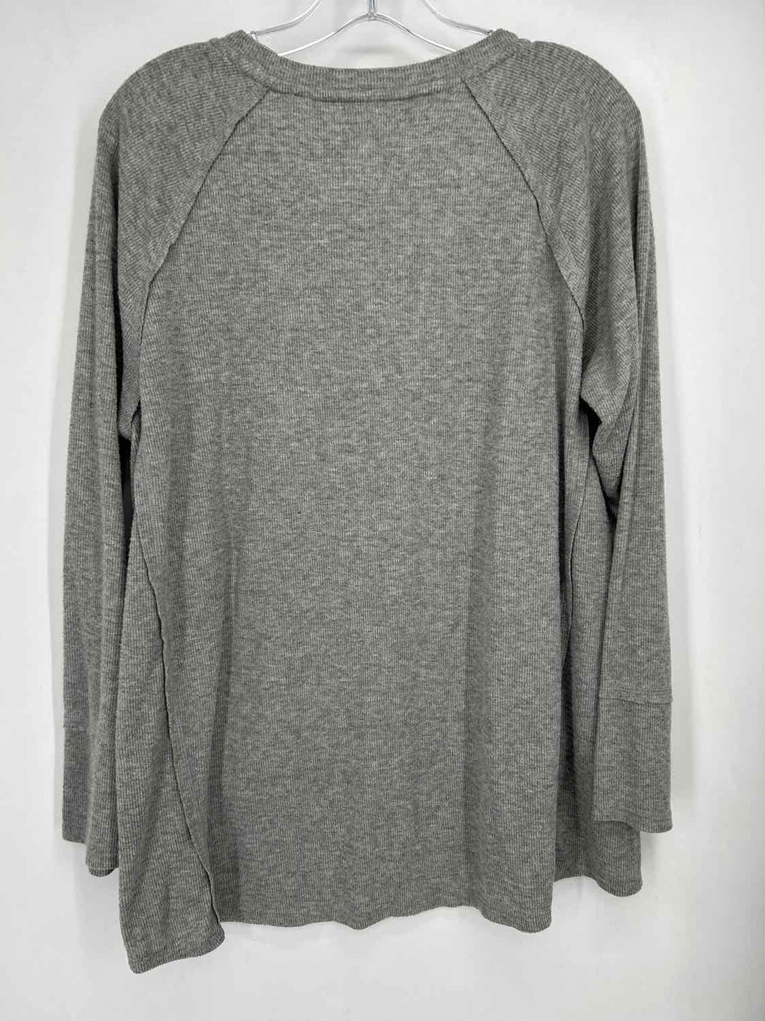 Wildfox Size L Gray Long Sleeve
