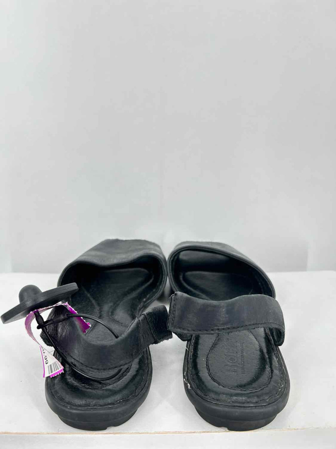 b.o.c Women Size 10 Black Genuine Leather Sandals