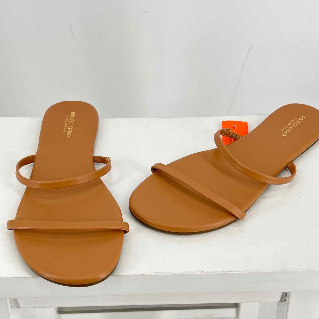 Project Cloud Women Size 9 Tan Like New Sandals