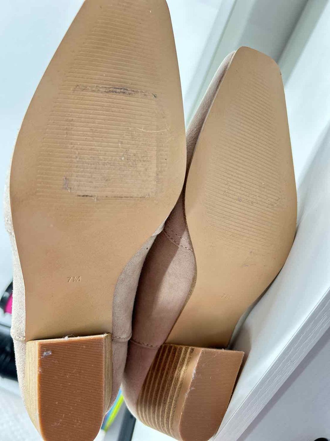Steve Madden Women Size 7 Beige Suede Cowboy Boot