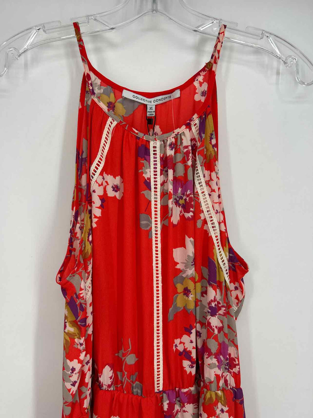 Collective Concepts Size XL Red Floral NWT Dress
