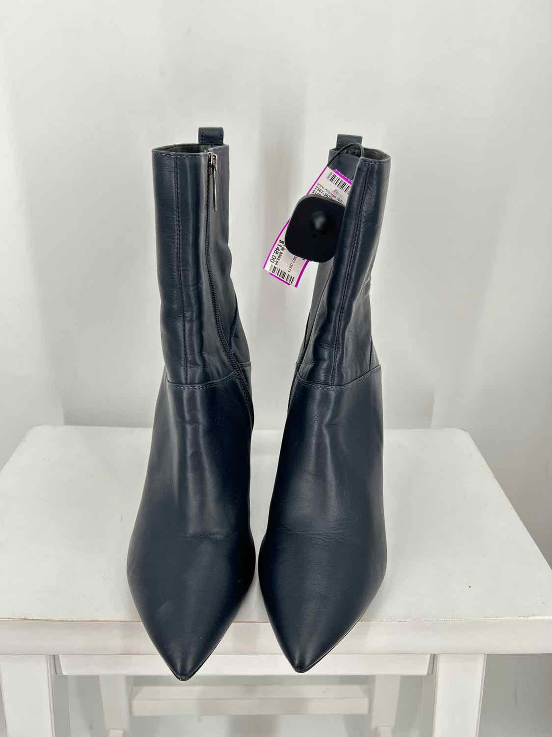 Aquatalia Women Size 40 (9-9.5) Navy Genuine Leather Ankle Boot
