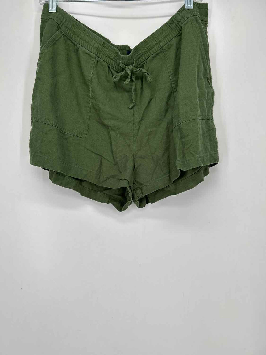 J Crew Size L Green Shorts