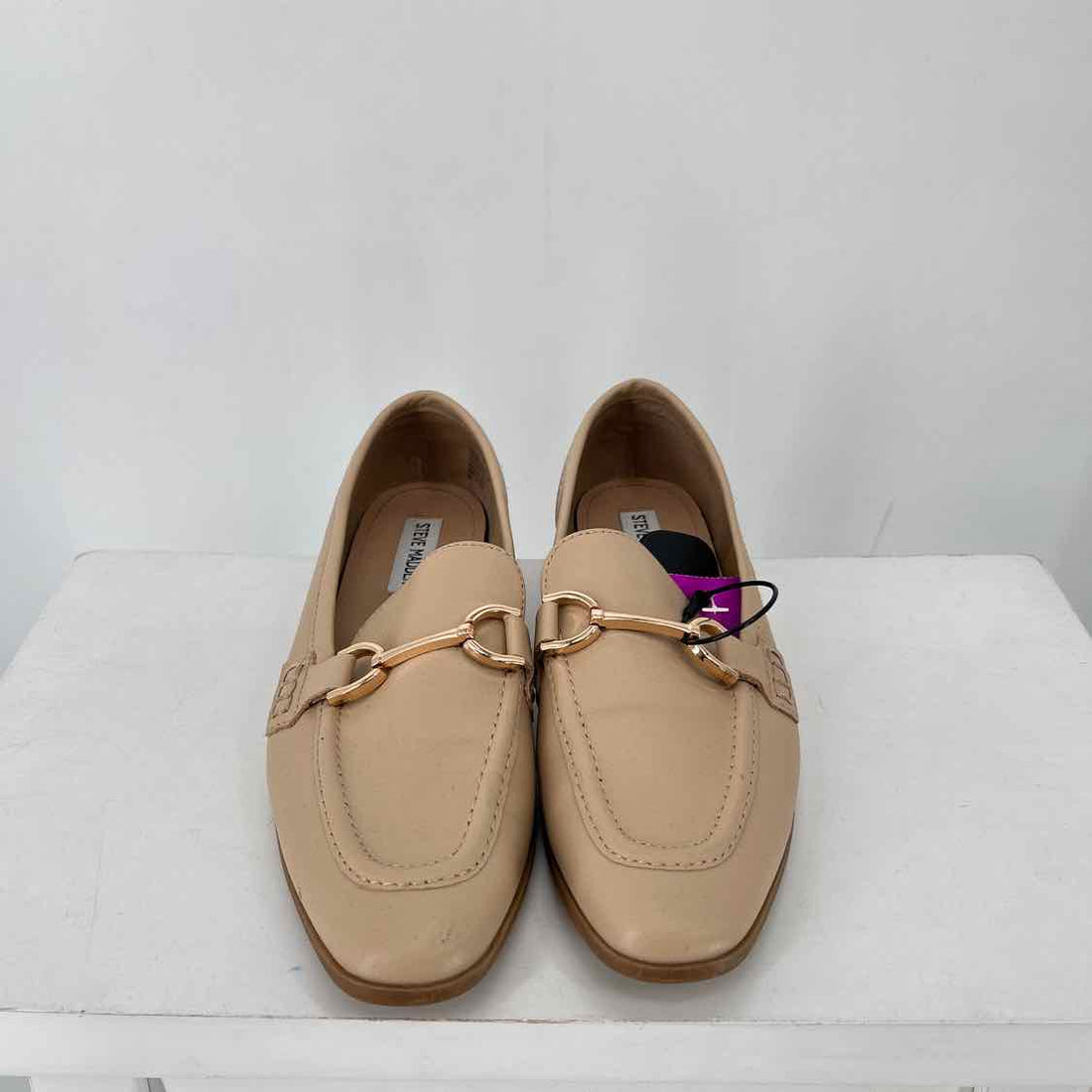 Steve Madden Women Size 8 Beige Loafers