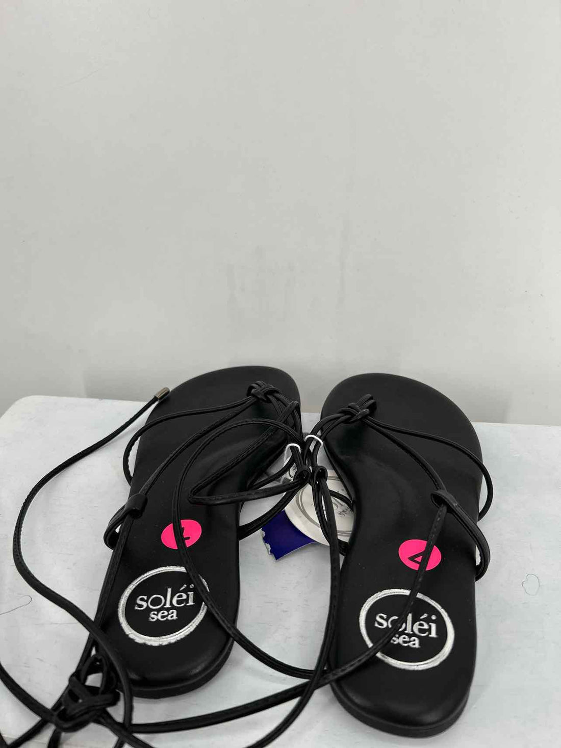 Solei Sea Women Size 7 Black NWT Sandals a
