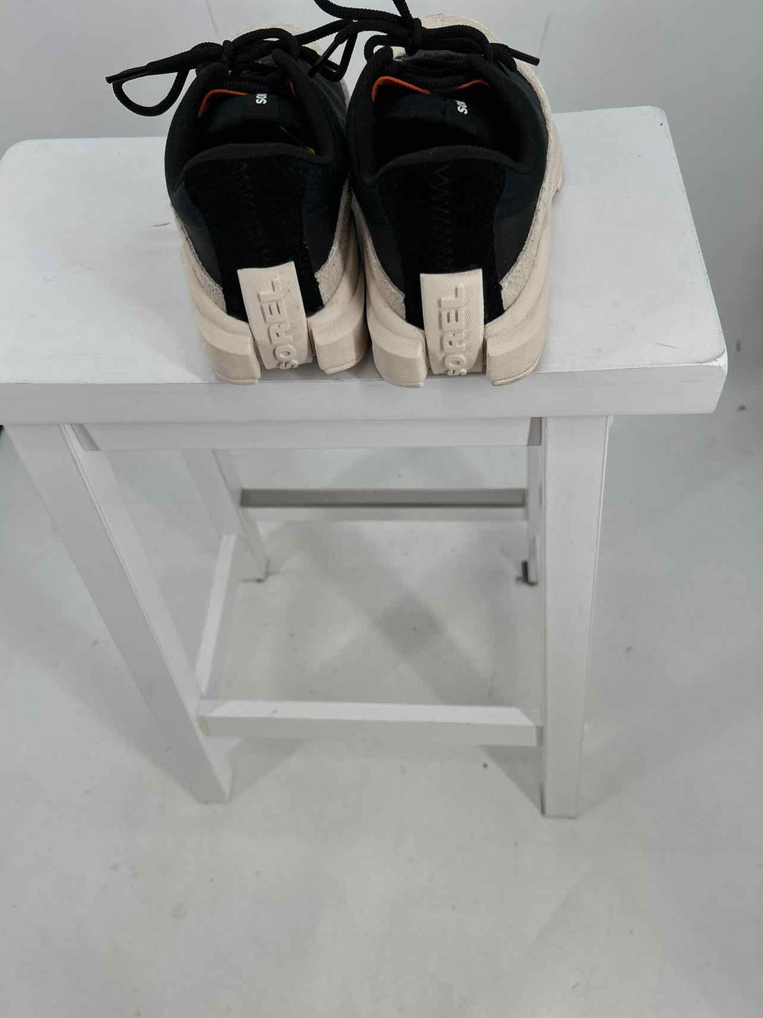 Sorel Women Size 10 Cream & Black ONA 718 Low Sneakers