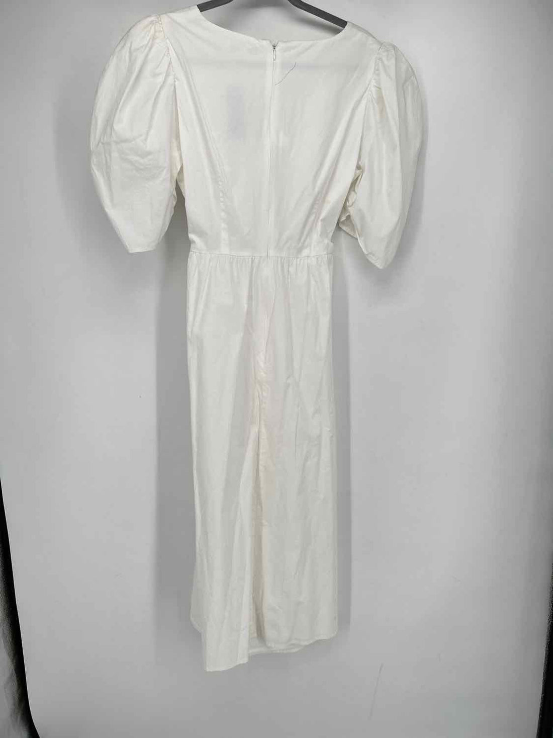 WAYF Size M White Dress
