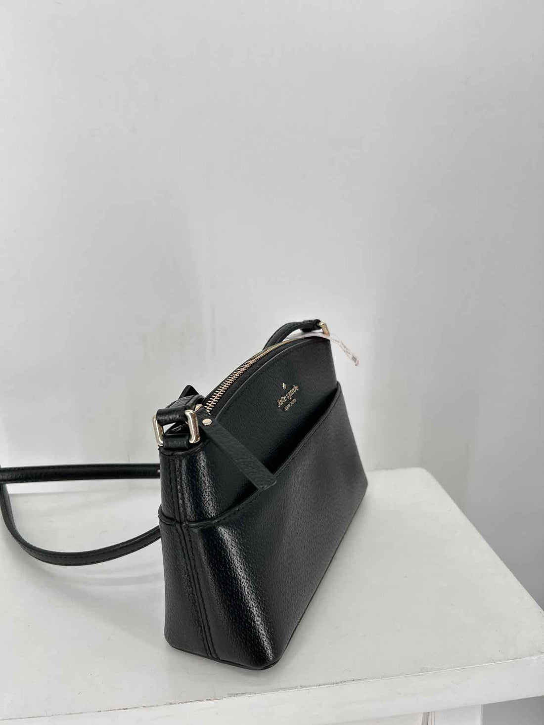Kate Spade Black Leather Pre Owned Crossbody