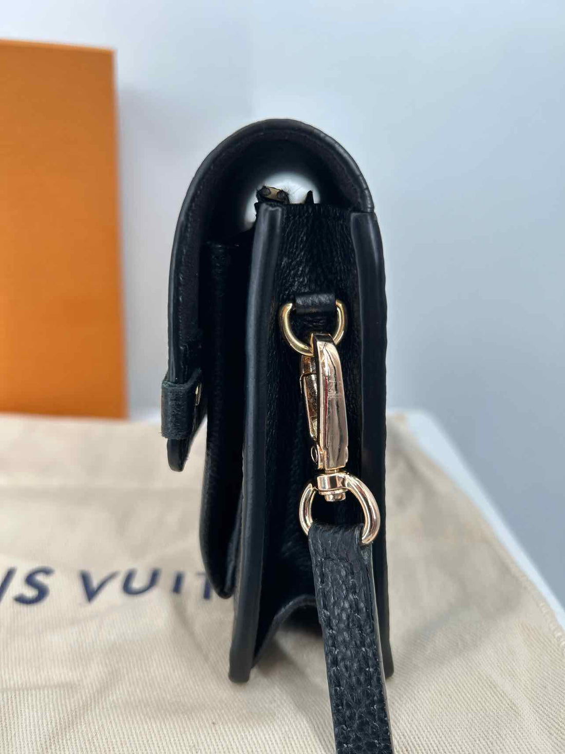 Louis Vuitton Vavin Woc Empreinte Black Leather Like New LUXURY