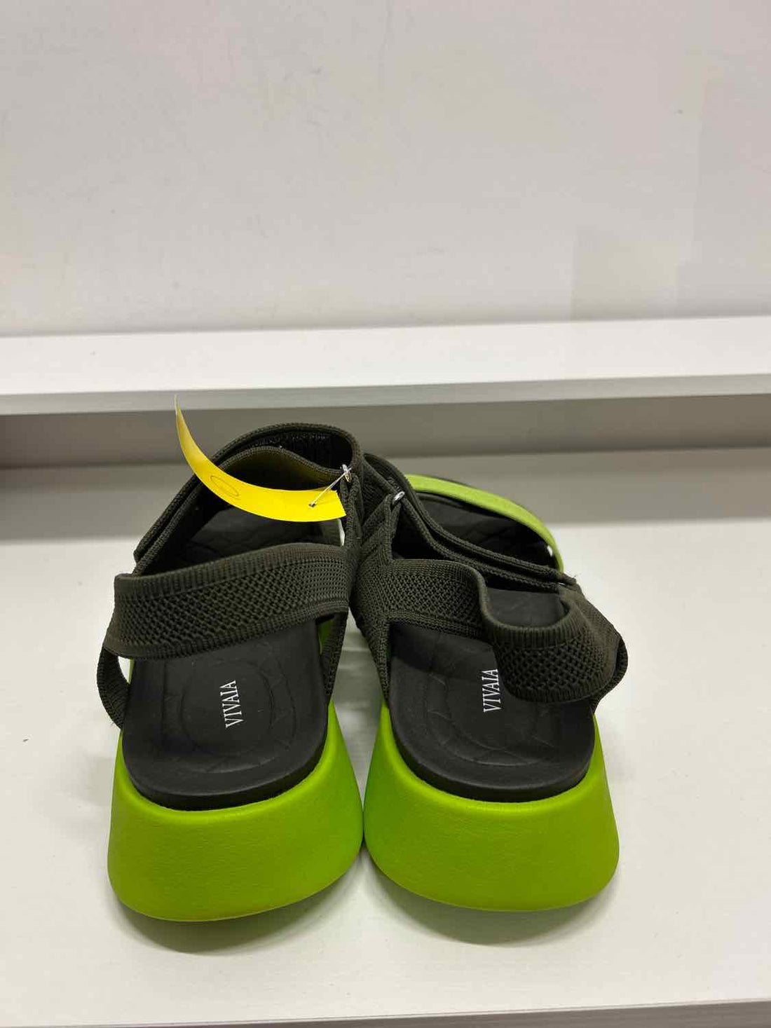 Vivaia Women Size 11 Olive & Light Green New Sandals