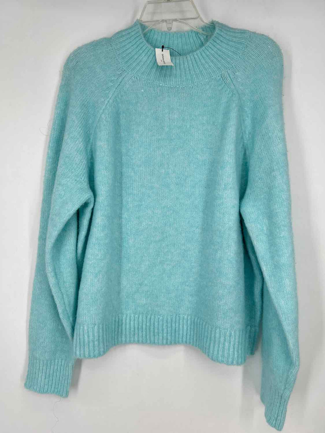 Banana Republic Size L Light Blue NWT Sweater