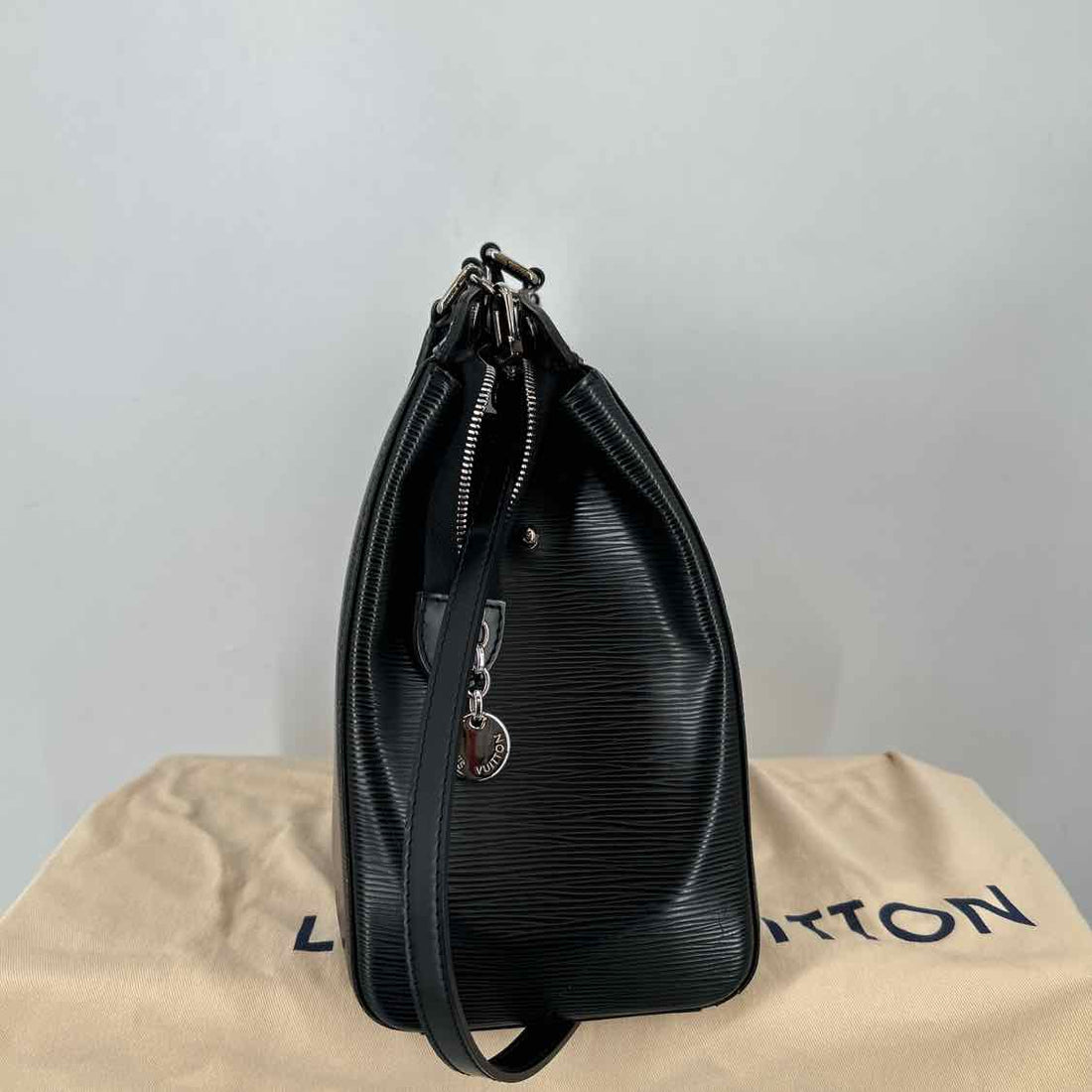 Louis Vuitton Brea GM Black Epi Leather LUXURY