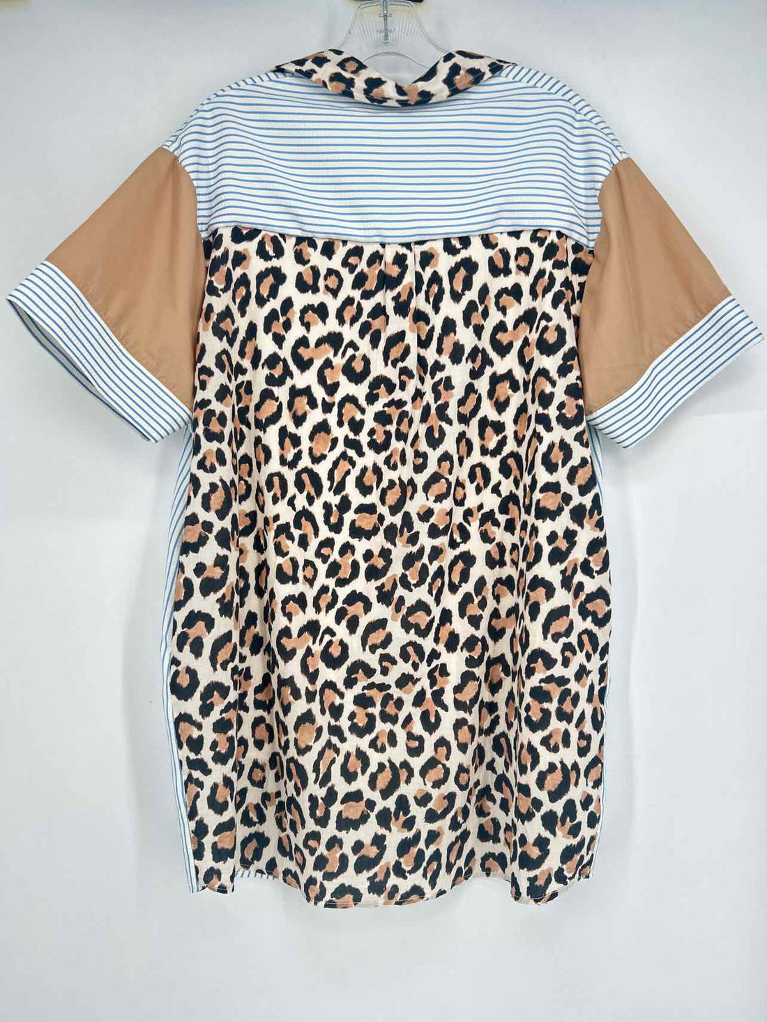 Entro Size L White & Blue Striped Dress