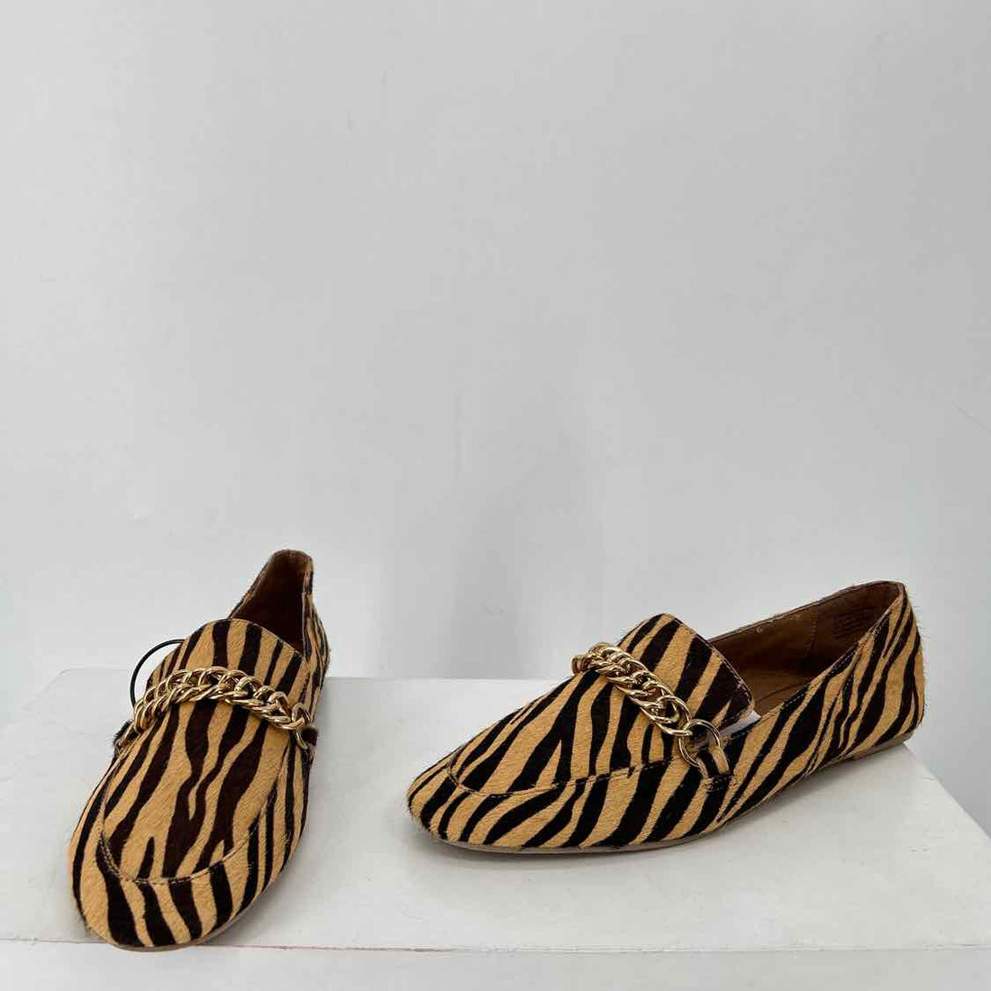 Steve Madden Women Size 8.5 Zebra Loafers