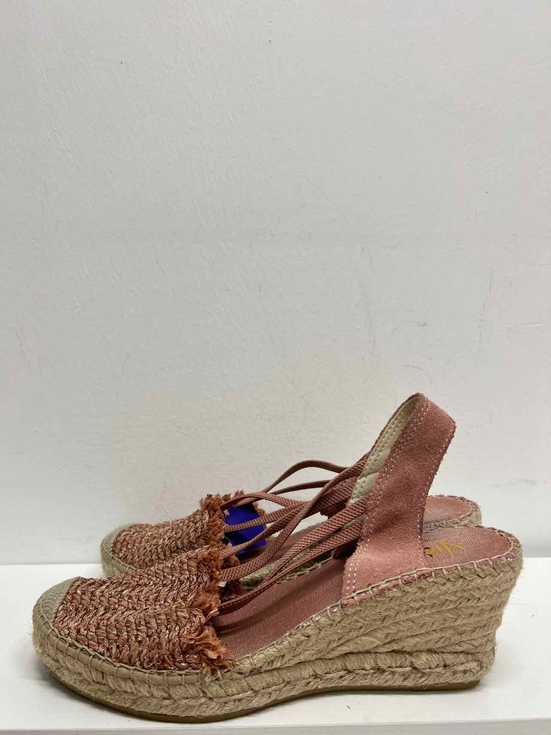 Vidorreta Women Size 39 Rose Wedges