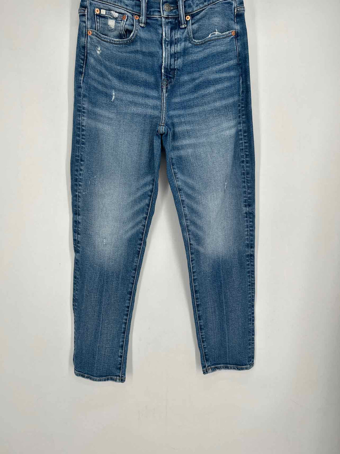 AE77 Size 2 Denim Jeans