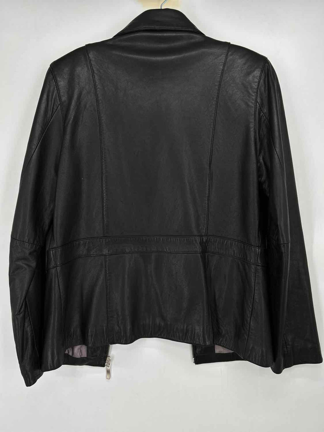 Beyond Sport California Size M Black Leather Jacket