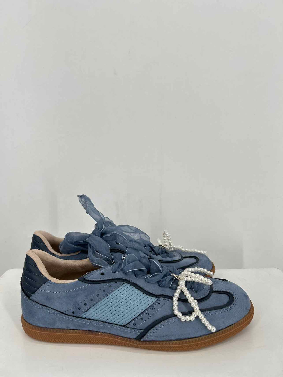 Shu Shop Women Size 7 Blue New Sneakers