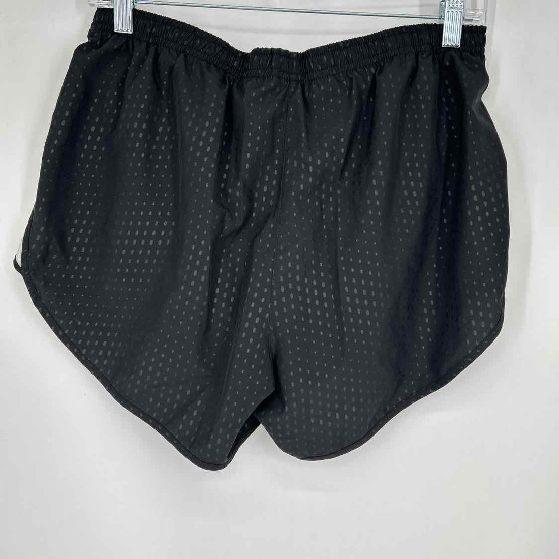 Nike Size L Black Active Shorts