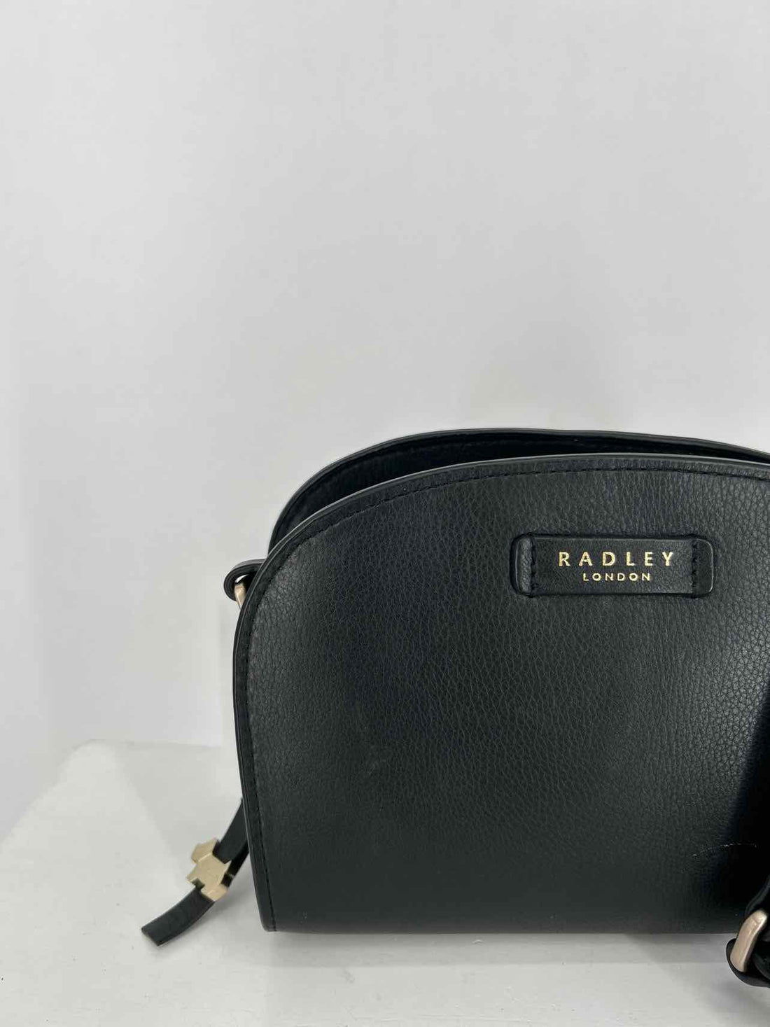 Radley Black Leather Pre Owned Crossbody