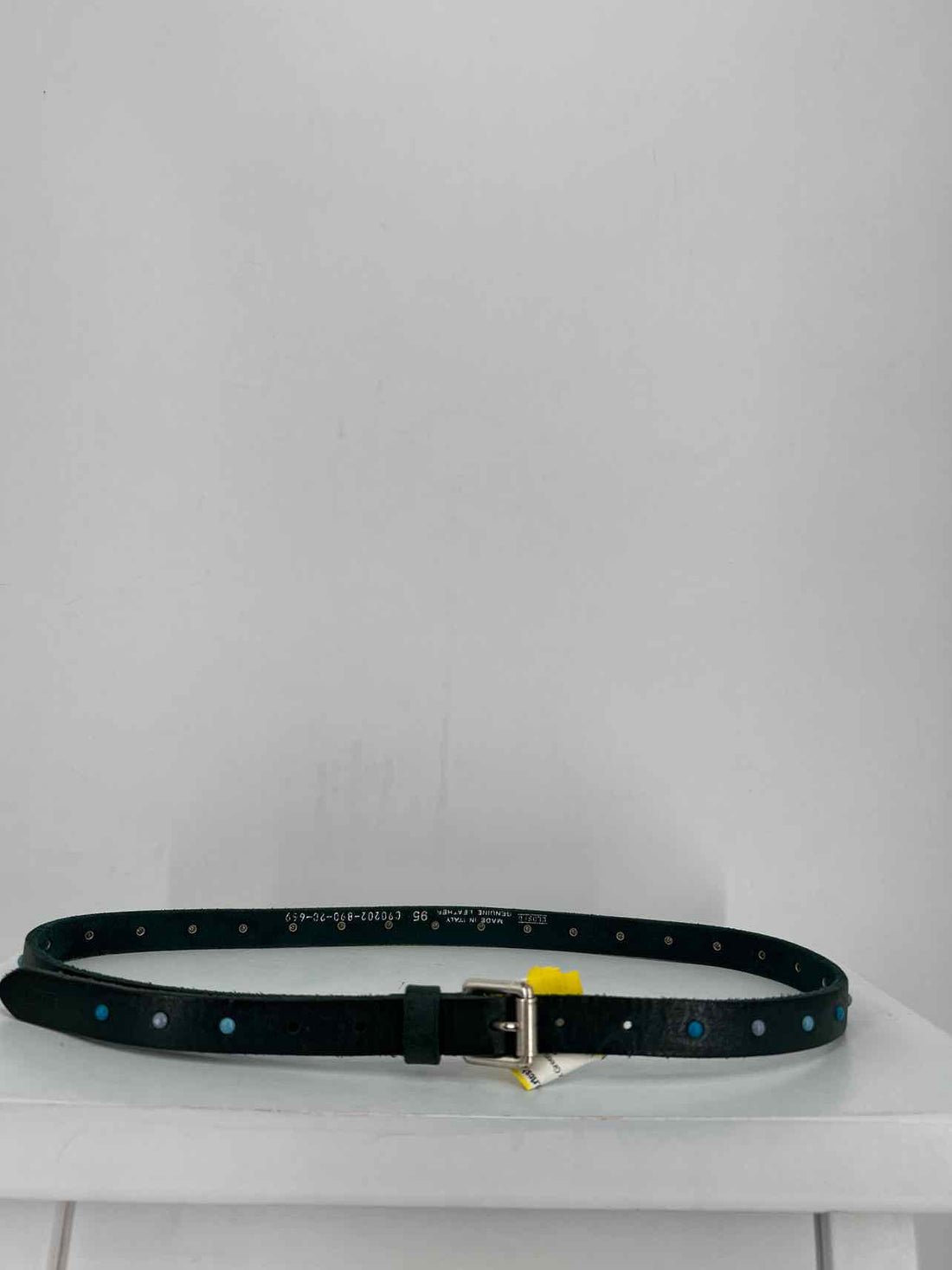 Closed Size M Leather Dark Green NWT Belts