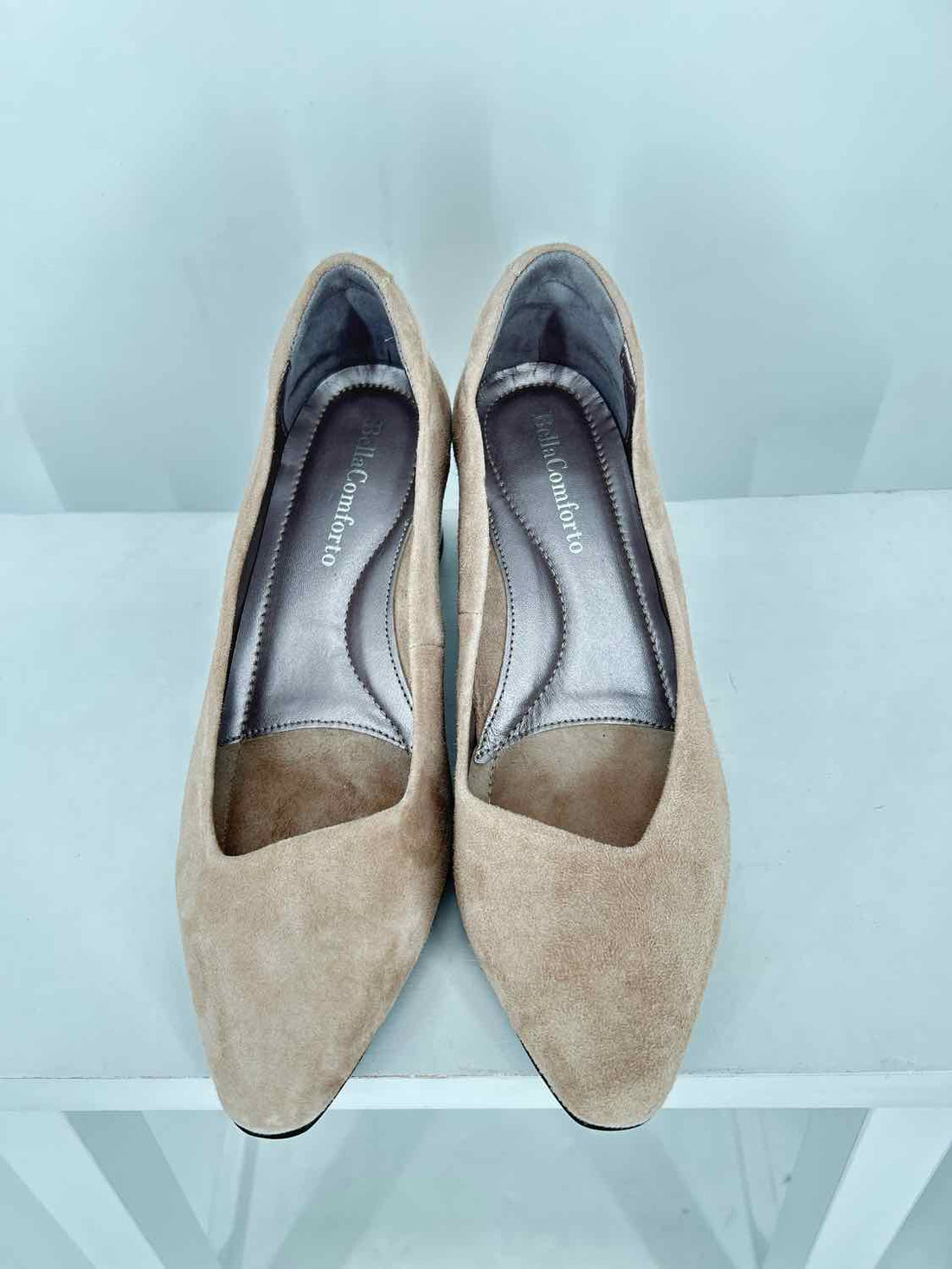 Bella Comforto Women Size 37.5 Tan Genuine Suede Heels