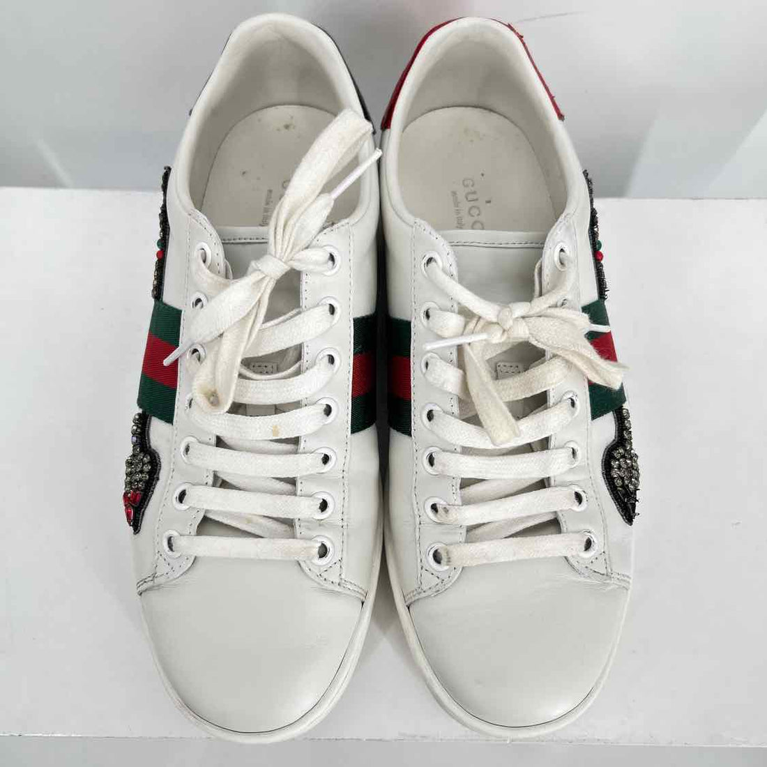 Gucci Ace Embroidered Arrow Sneaker Women Size 37 White Pre Owned Leather LUXURY