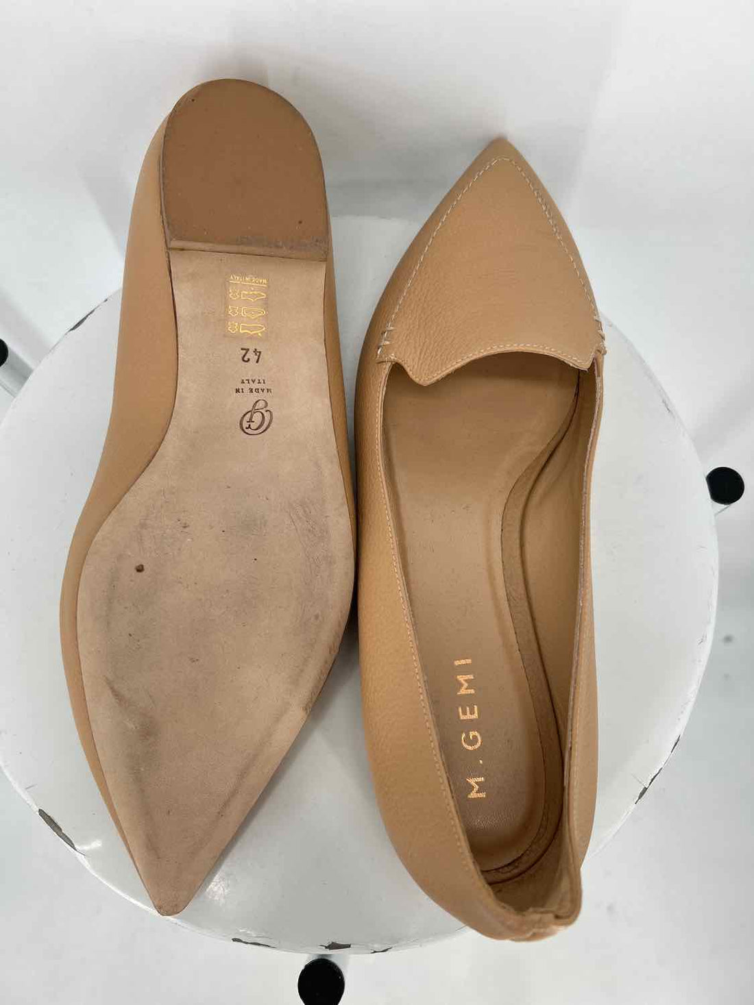 M. Gemi Women Size 42 Tan Flats