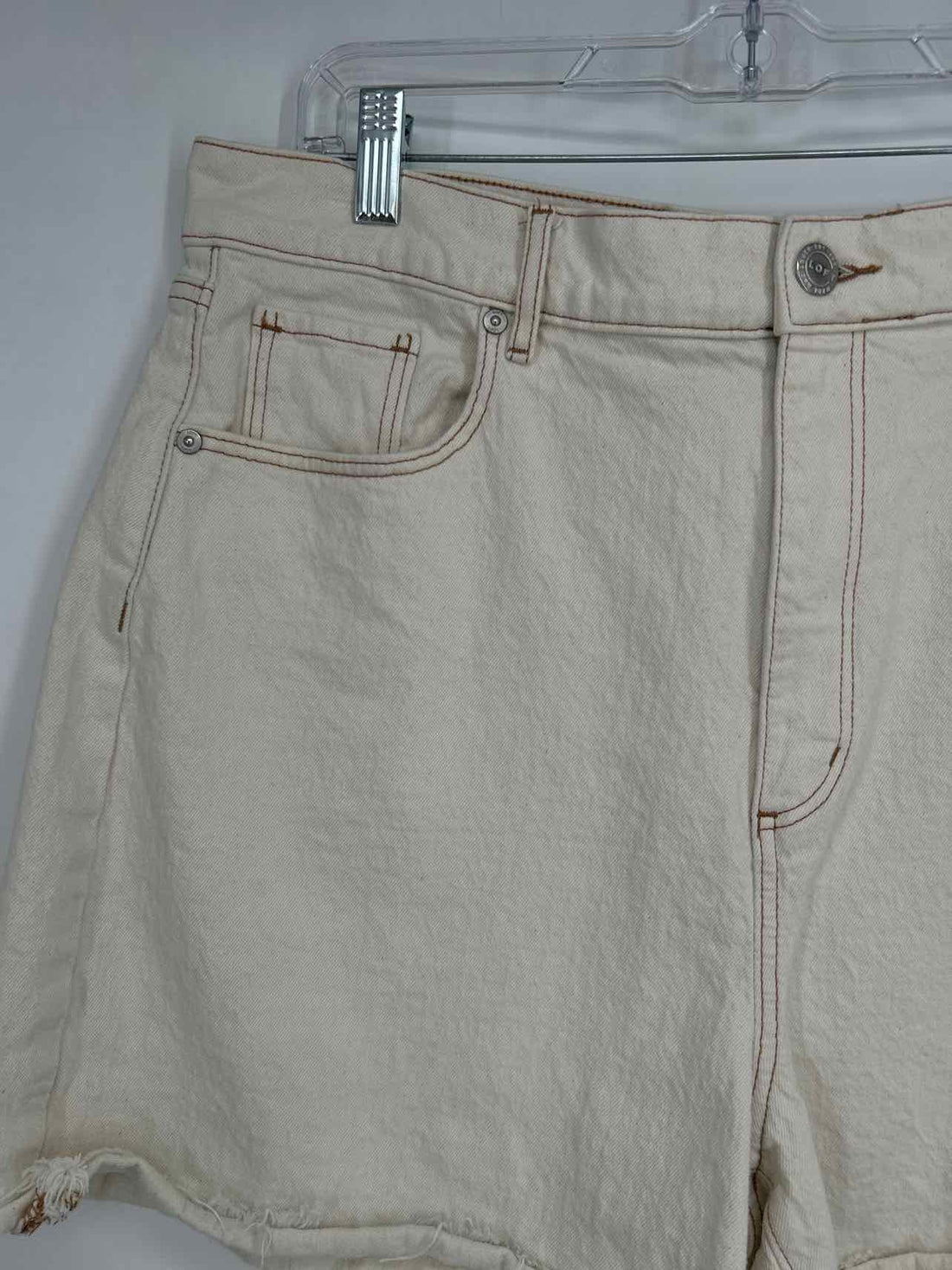 Loft Size 14 Cream Shorts