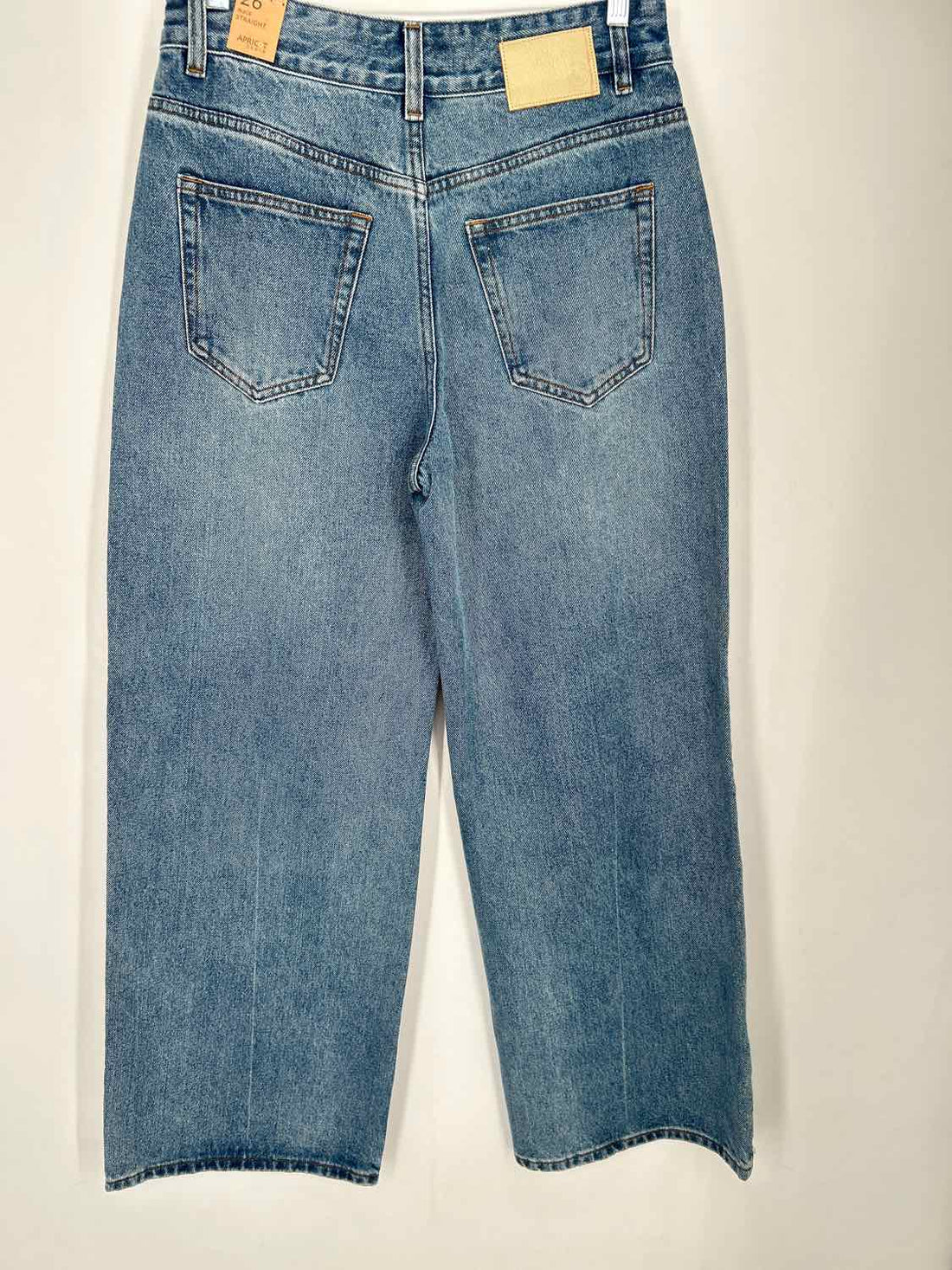 Apricot Size 26 Denim Studded NWT Jeans