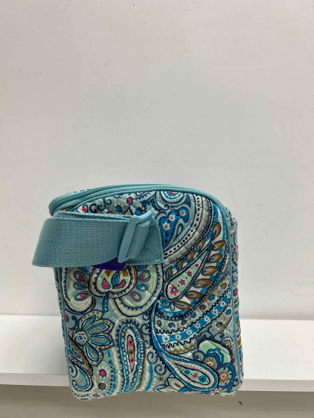 Vera Bradley Cloth Blue Paisley Like New Misc.