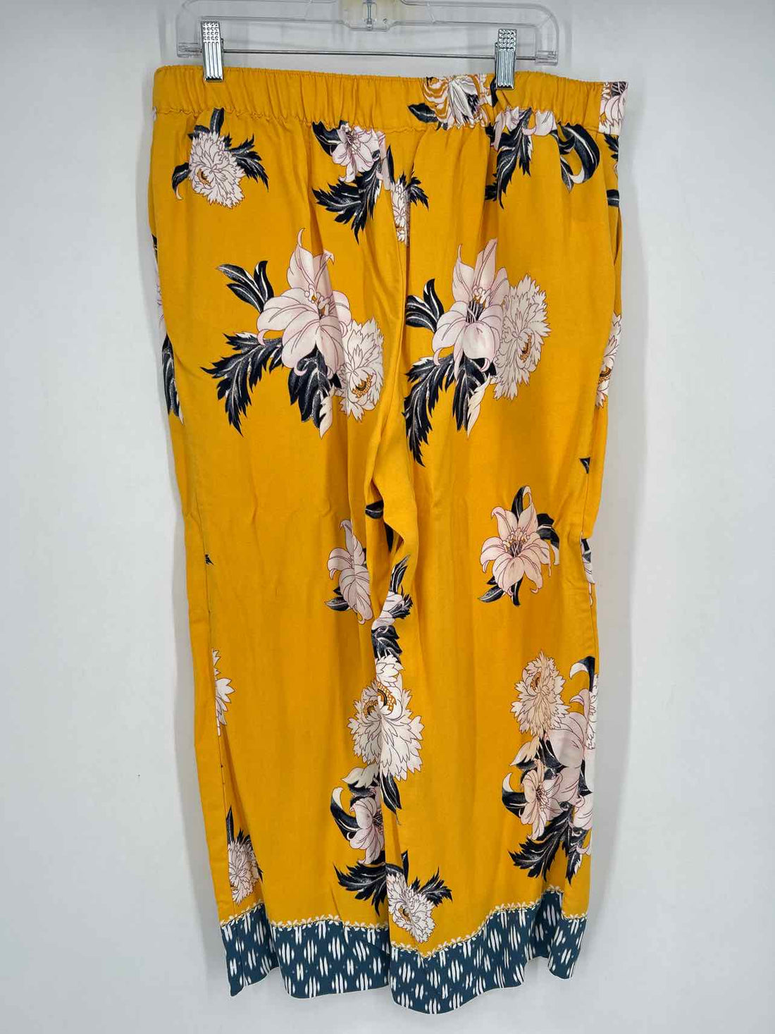 Loft Size LP Yellow Floral Pants