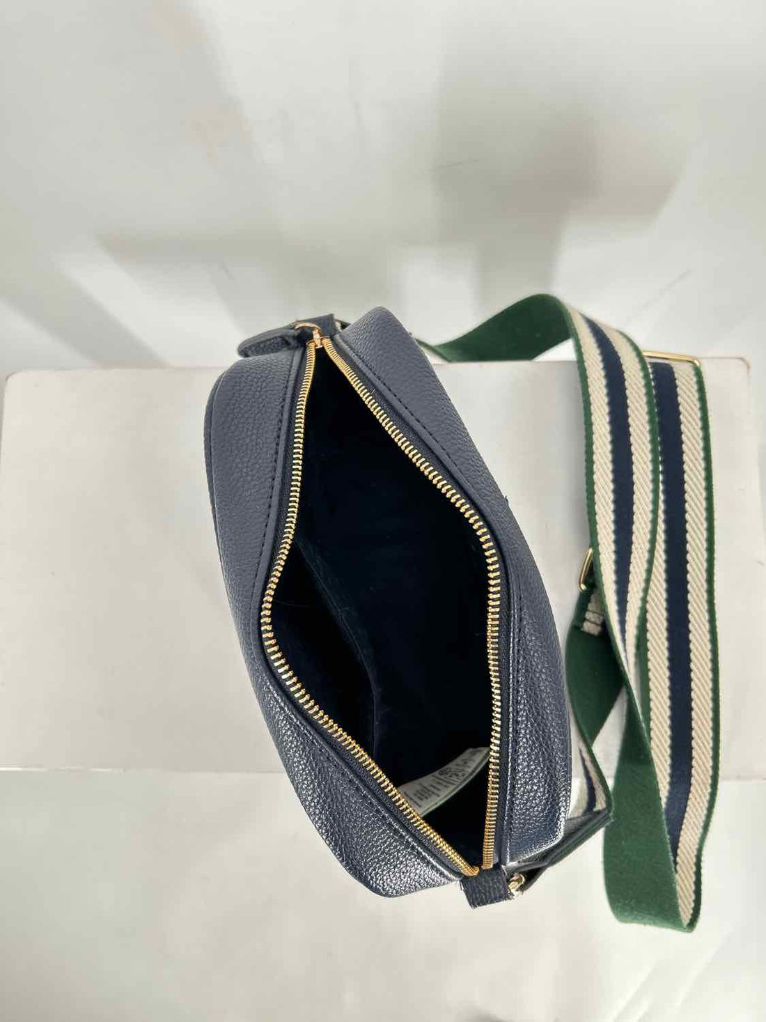 Joules Navy & Green Faux Leather Pre Owned Crossbody