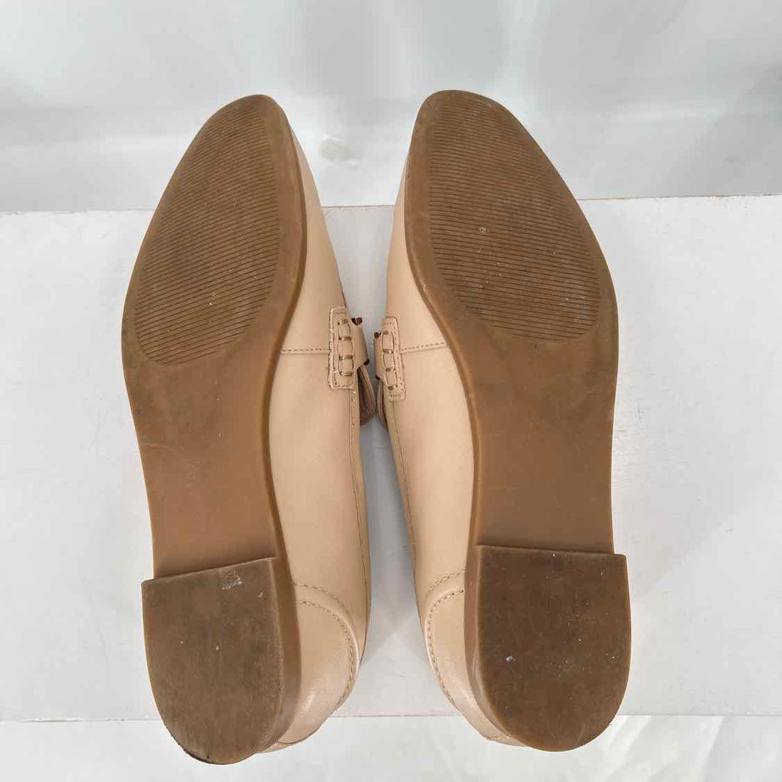 Steve Madden Women Size 8 Beige Loafers