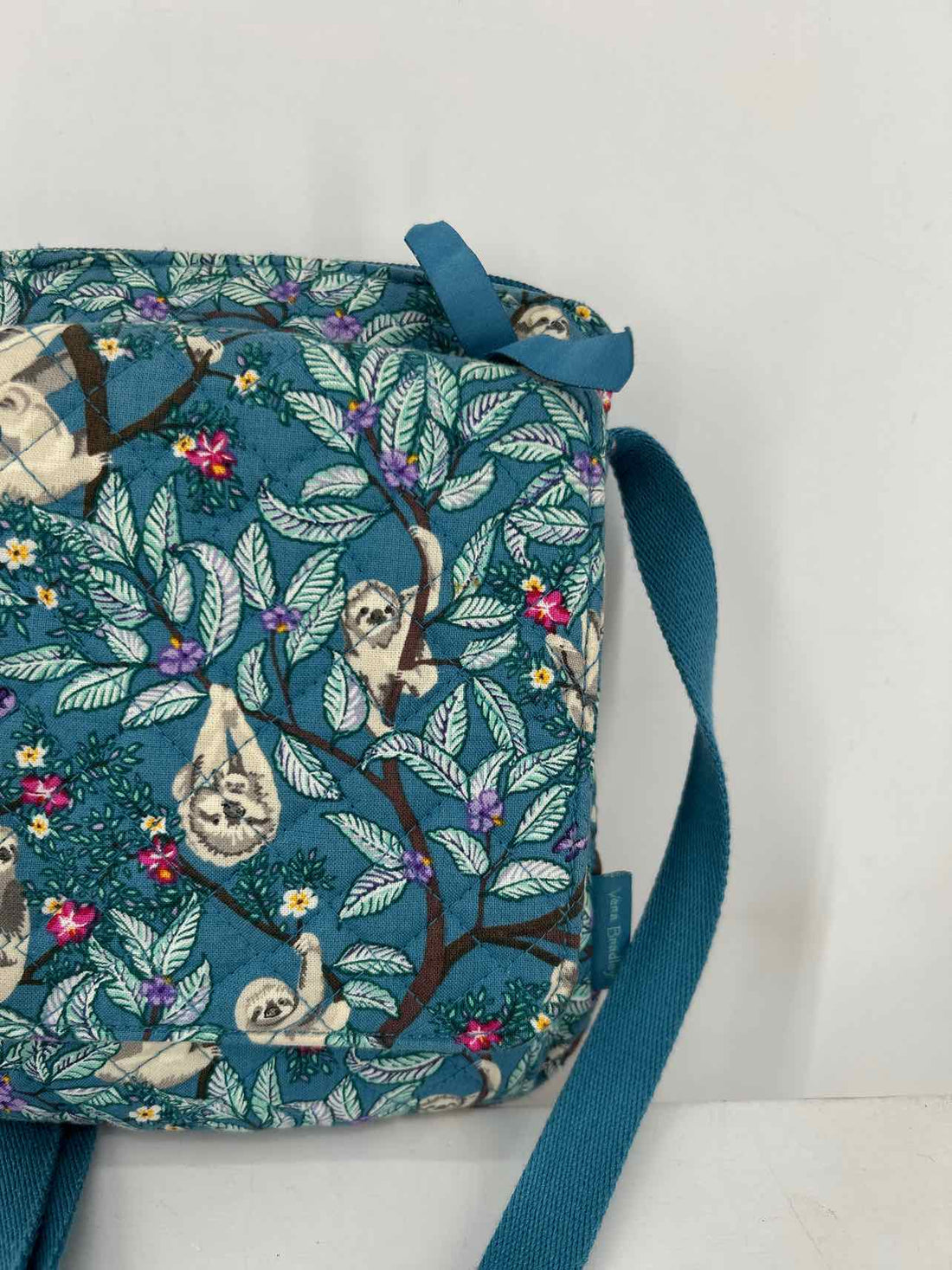 Vera Bradley Blue Print Quilted Pre Owned Crossbody