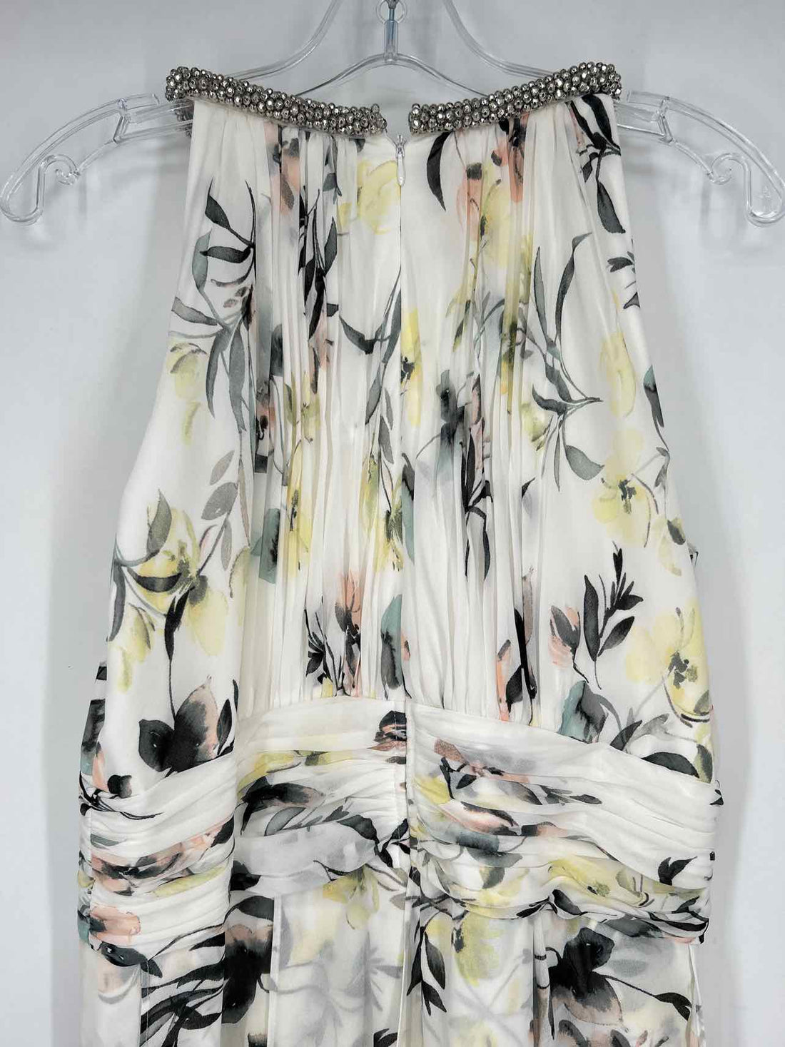 Calvin Klein Size M White Floral Sleeveless Maxi